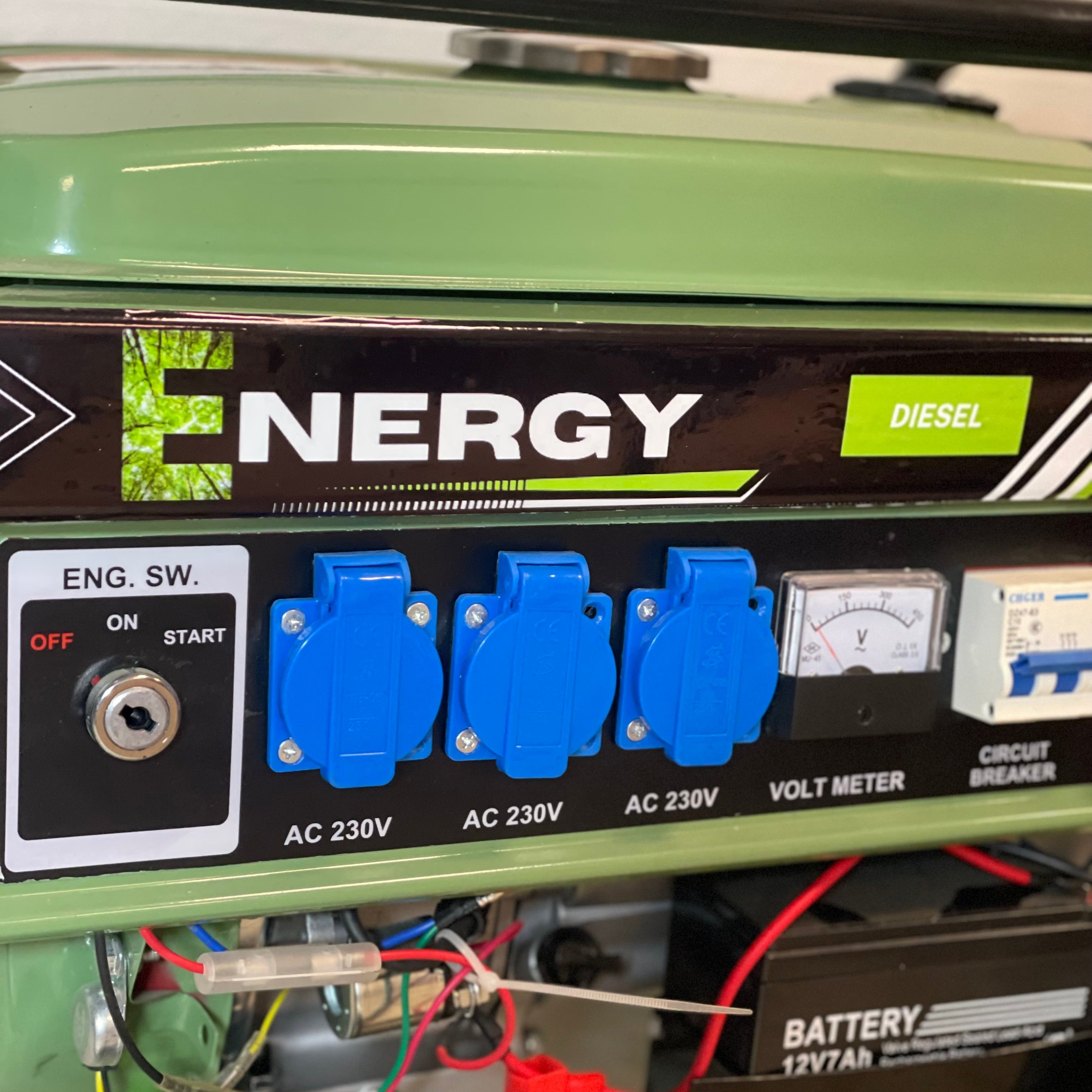 Generatore di Corrente Diesel 6,0 kW Inverter Silenziato Monofase Trifase