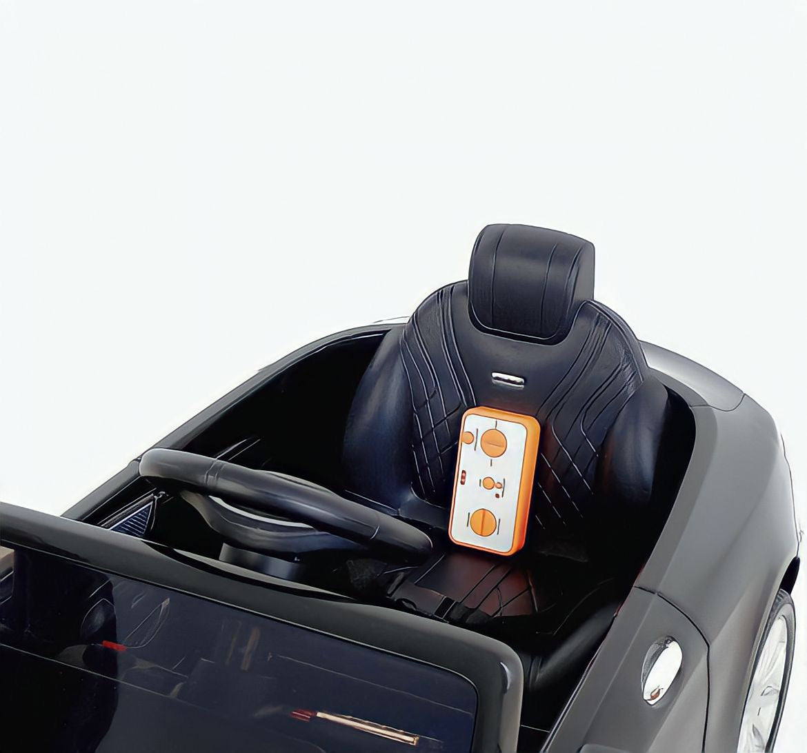 MACCHINA ELETTRICA PER BAMBINI MERCEDES-BENZ S63 AMG NERO 2 X MOTORE 12V CON TELECOMANDO