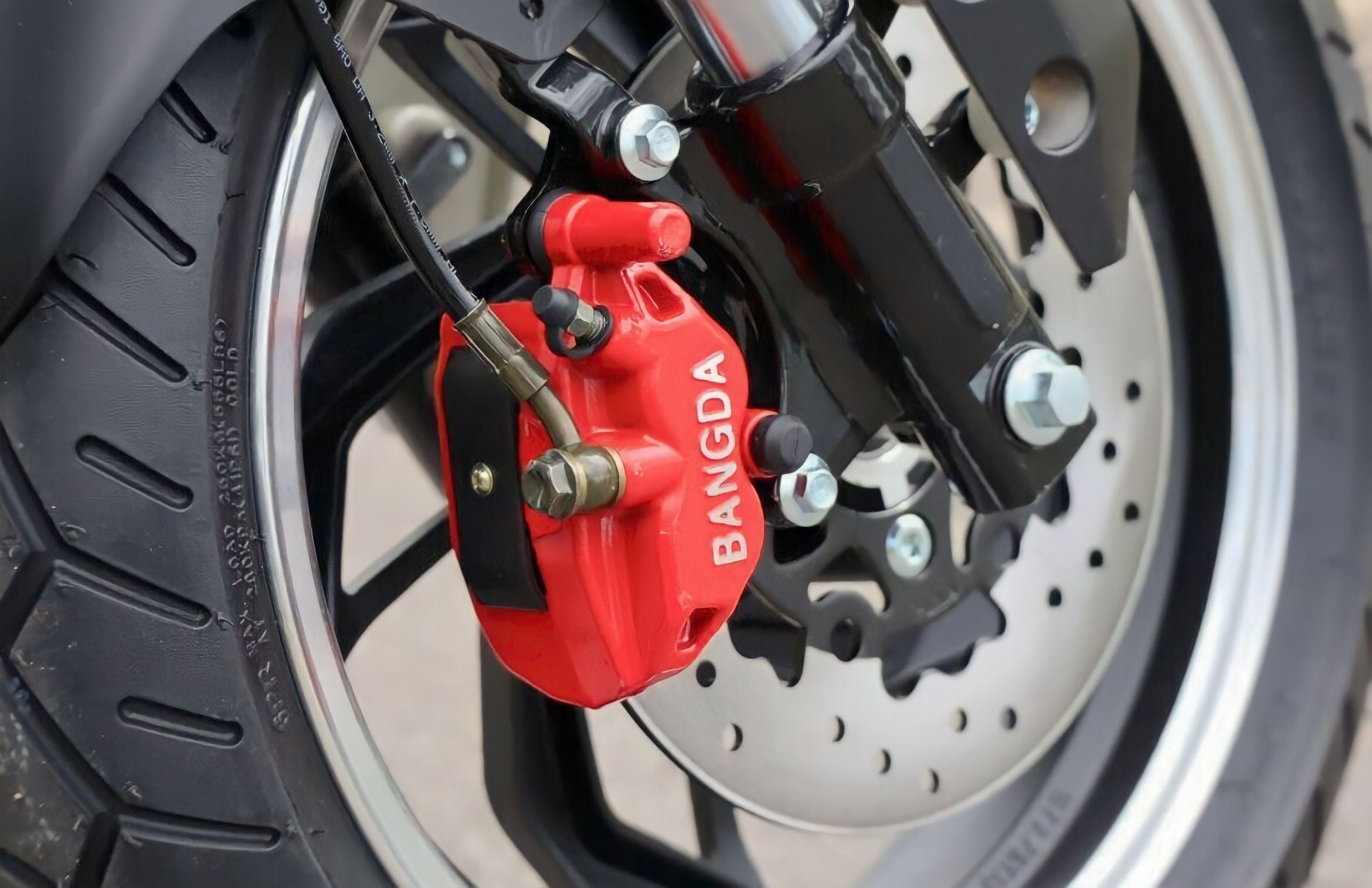 Scooter elettrico 3000 W velocità 60 kw batteria a Litio